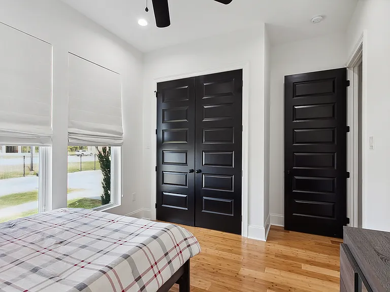 2129 Angela Ave — Photo 20