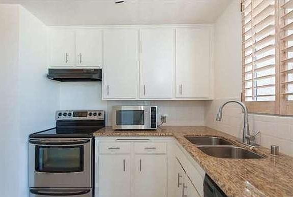 4th image of 10747 Wilshire Blvd APT 703