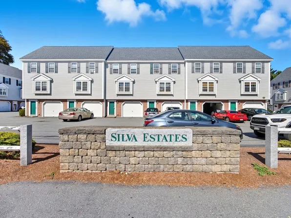 997 Middlesex St Unit 2, Lowell, MA 01851