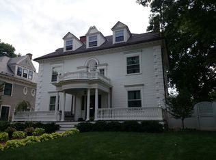 60 Windsor Rd, Brookline, MA 02445