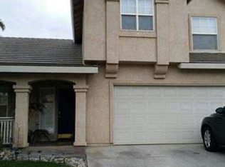 1811 Saint Patricks Dr, Los Banos, CA 93635