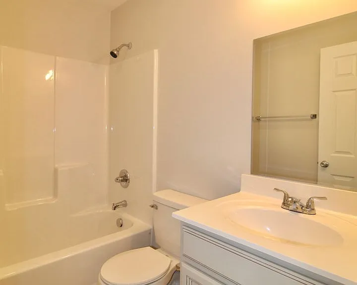 3015 Locust Grove Ct — Photo 14