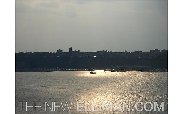 Sold by Douglas Elliman | media 16