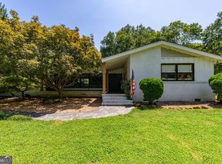 2425 Spratlin Mill Rd, Hull, GA 30646