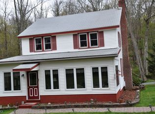 259 Wieboldt Rd, Cresco, PA 18326