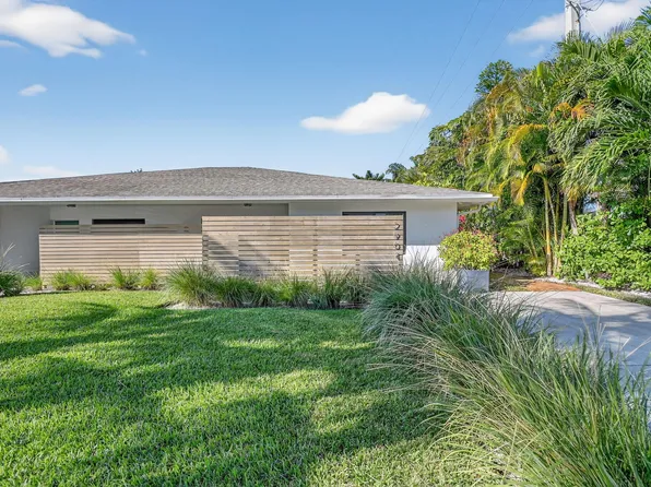 2904 Spanish Trl, Delray Beach, FL 33483