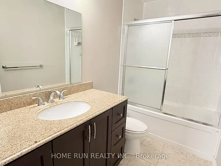 2067 Legrand Cres — Photo 22