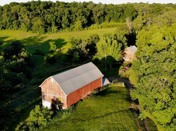 5292 Stenner Hill Rd, Boscobel, WI 53805