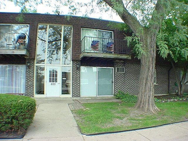 1st image of 825 Grove Dr APT 113