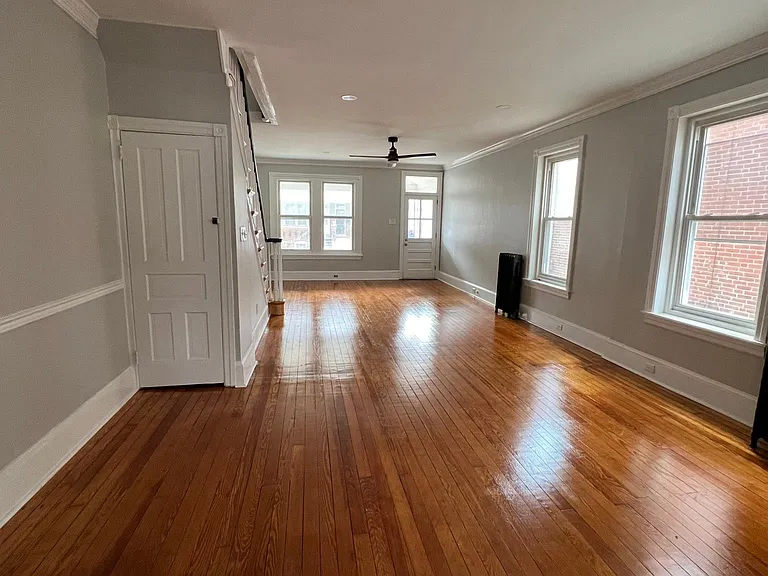 337 Prospect St — Photo 3