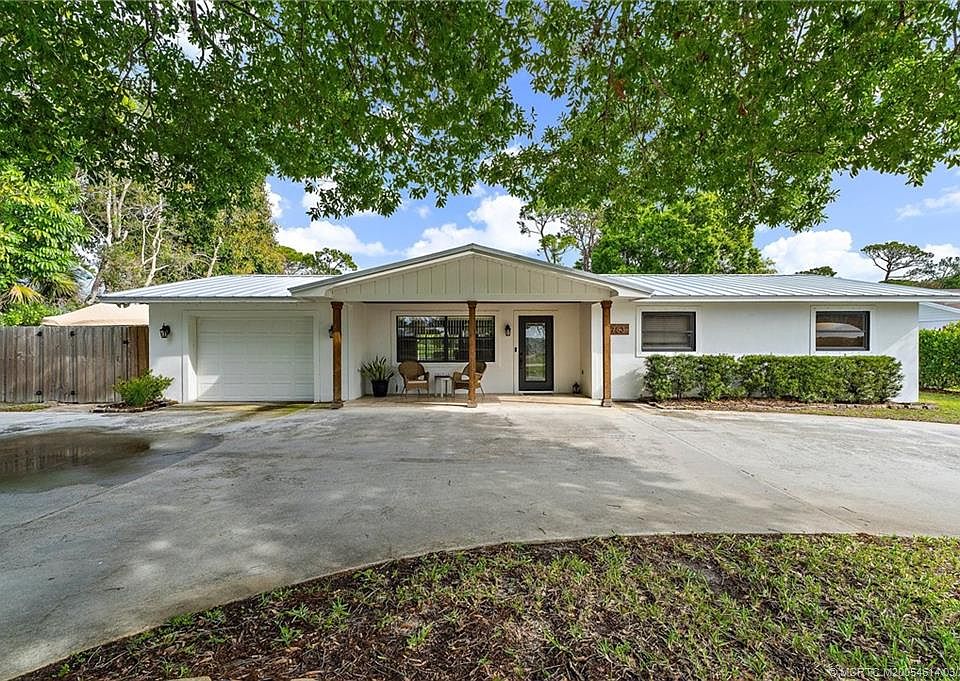 1st image of 1763 NW Spruce Ridge Dr