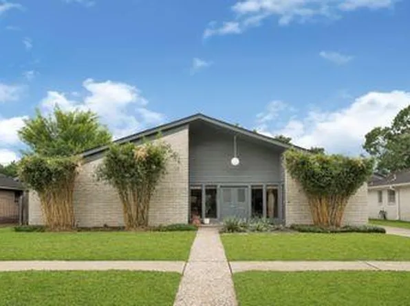 6023 Dumfries Dr, Houston, TX 77096