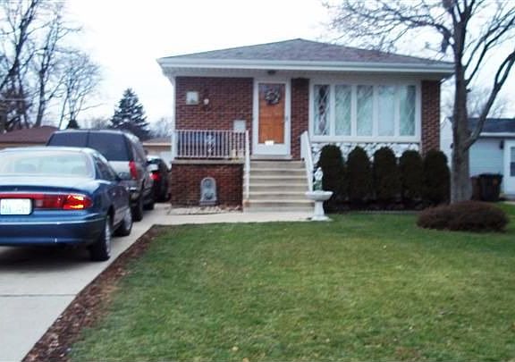 2nd image of 386 Ash Ave