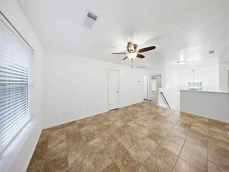 16130 Coleburn Dr — Photo 20