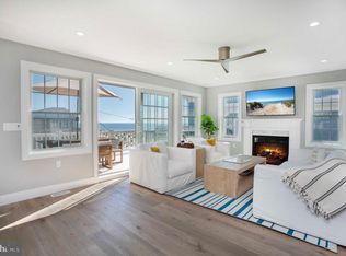 214 E 15th St, Long Beach Township, NJ