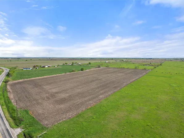 667 Fm, Frost, TX 76641