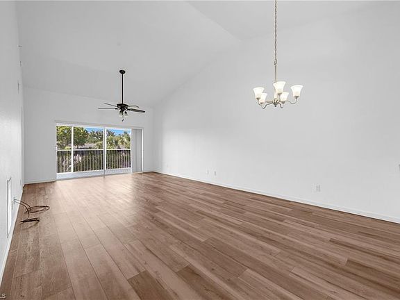 2nd image of 3250 Cypress Glen WAY #423