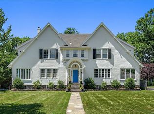 150 Forest Ave, New Rochelle, NY 10804