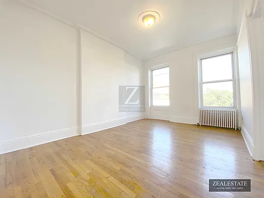 Rented by ZealEstate Group Inc | media 60