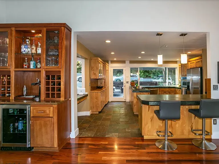 3108 SW Bennington Dr — Photo 9