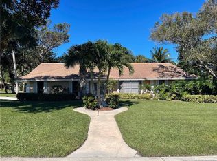 9 W High Point Rd, Sewalls Point, FL 34996
