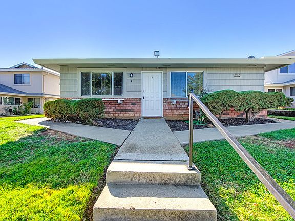 4th image of 11650 Garnet Way APT 1