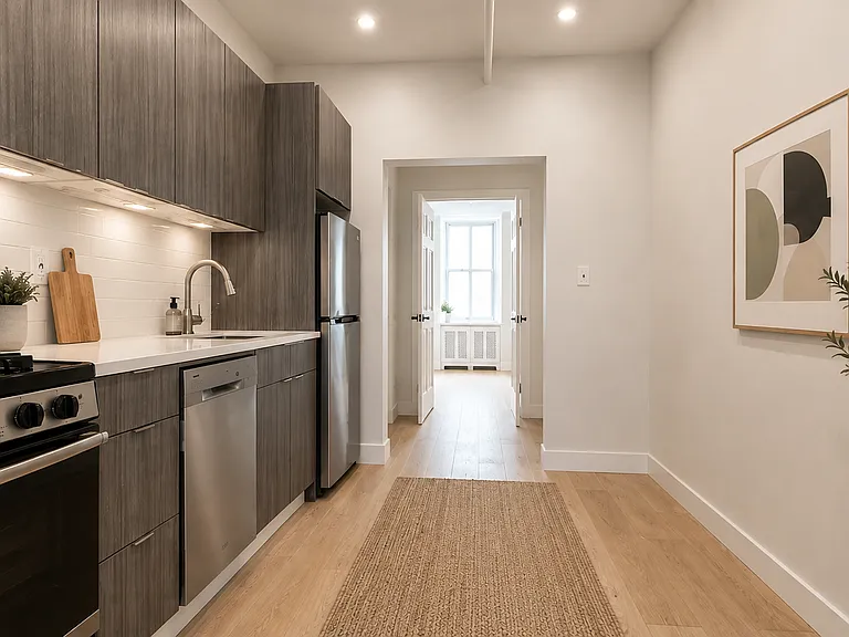 1608 Lexington Ave #2 — Photo 4