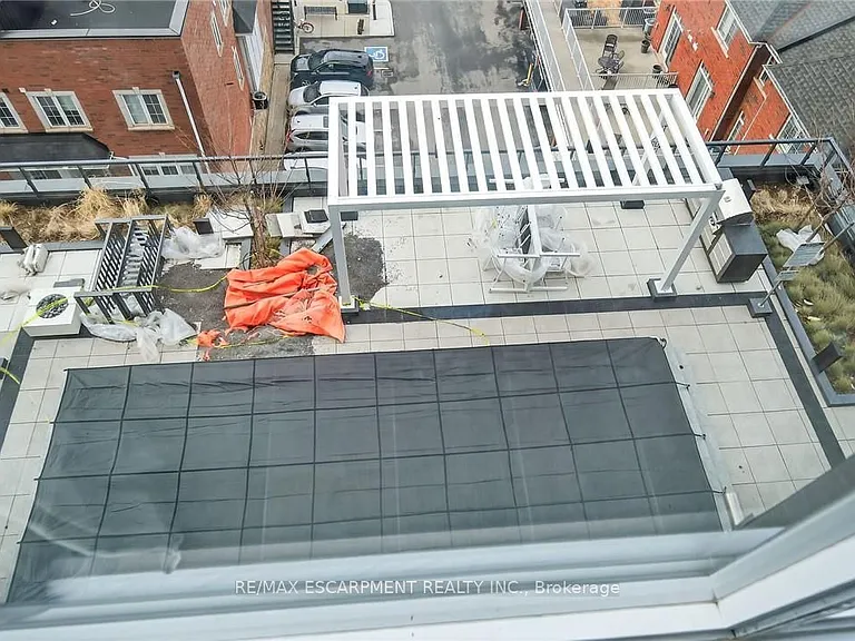 370 Martha St #710 — Photo 42