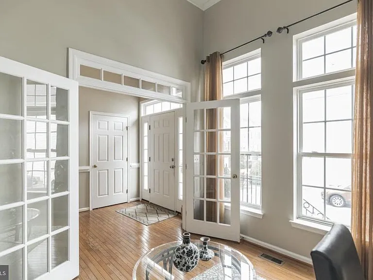 7011 Stone Inlet Dr — Photo 8
