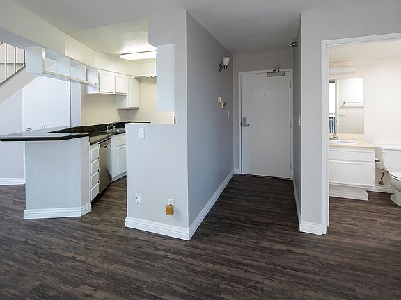 2nd image of 303 Market St #320