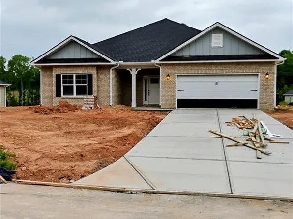 321 Angela Ave, Bowdon, GA 30108