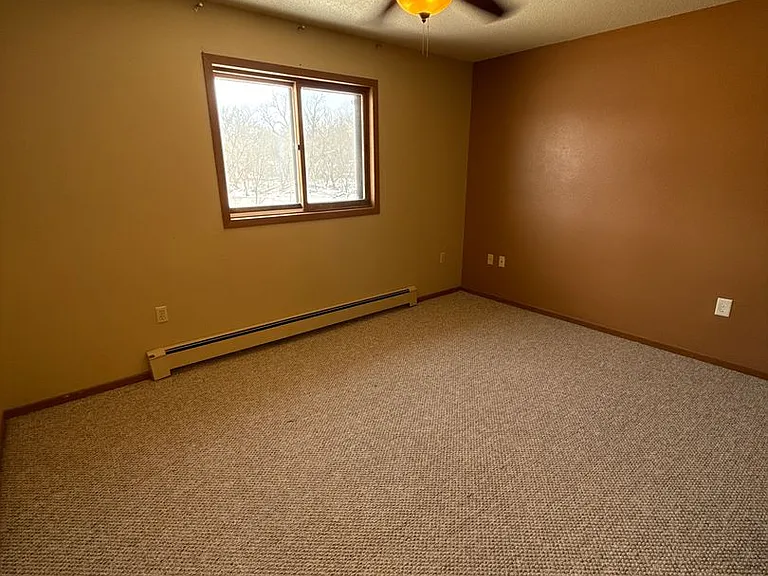 PB- 1513 4plex — Photo 6