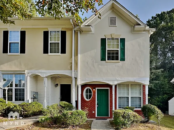 1685 Camden Forrest Way, Riverdale, GA 30296