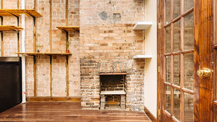 Rented by Nooklyn NYC LLC | media 28