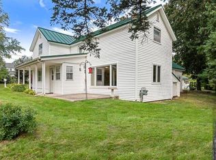 6116 Hemlock St, Indian River, MI 49749