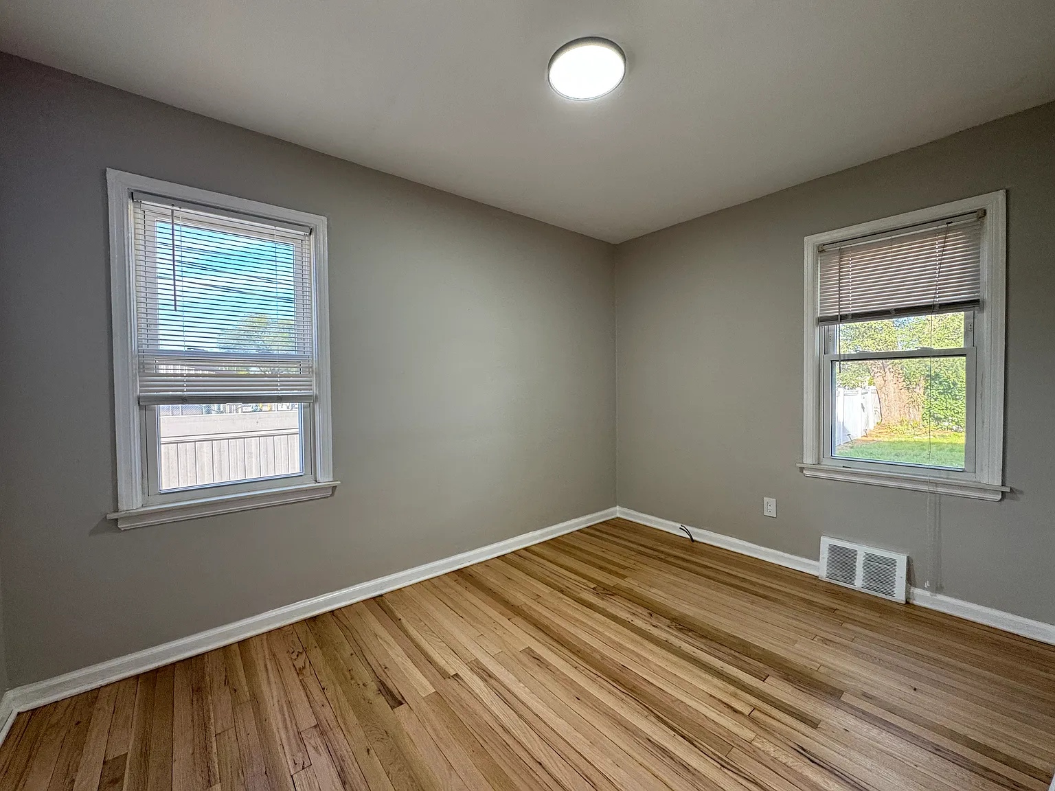 4 bed, 1650 sqft, $2,800 — Photo 3