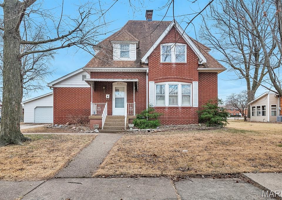 1st image of 2142 Waterman Ave