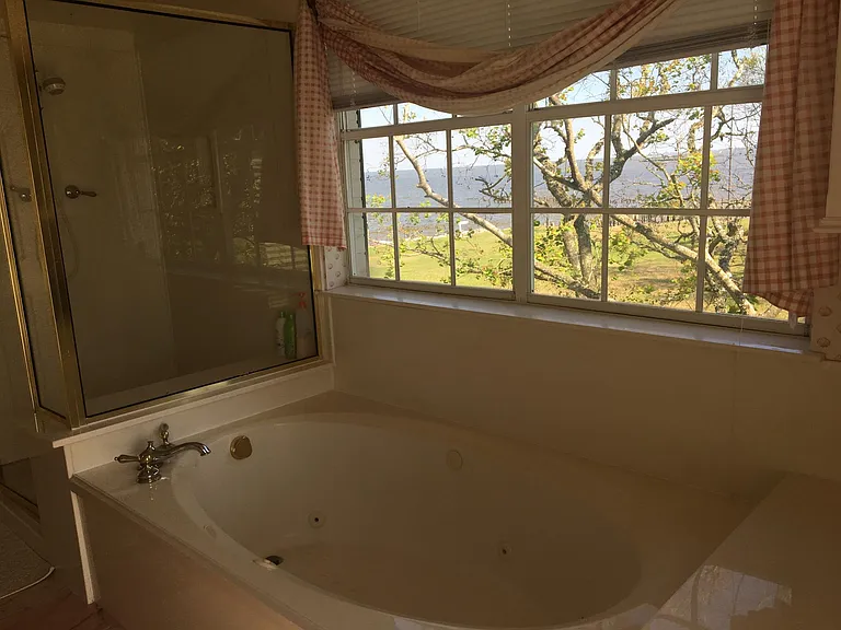 1447 Bayshore Dr — Photo 26