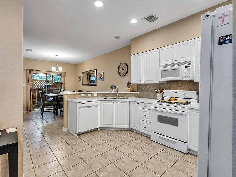 83 Scarlet Woods Ct #83 — Photo 13