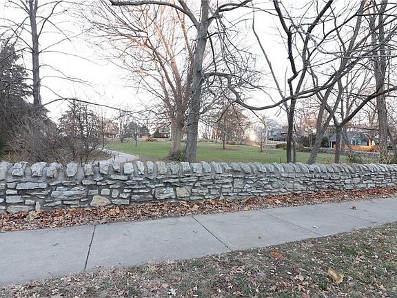 2nd image of 3705 Genessee St