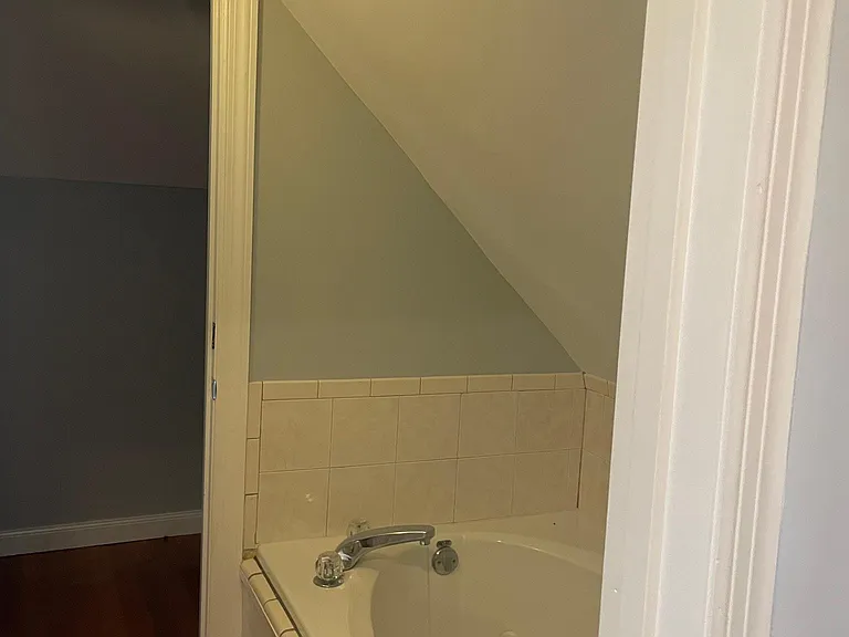 409 N Maney Ave #3 — Photo 8