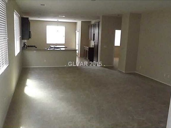 3rd image of 10553 Mount Blackburn Ave