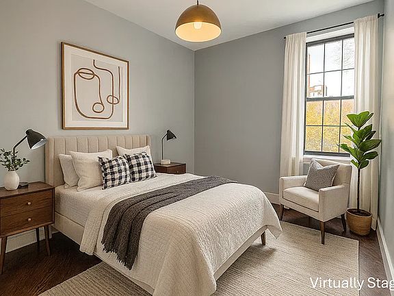 3rd image of 35 Claver Pl APT 3J
