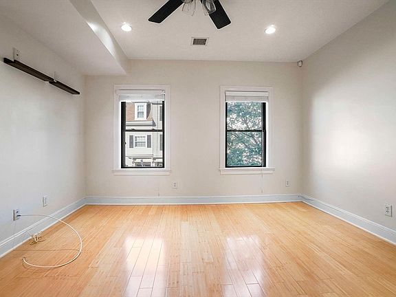5th image of 156 O St #Penthouse