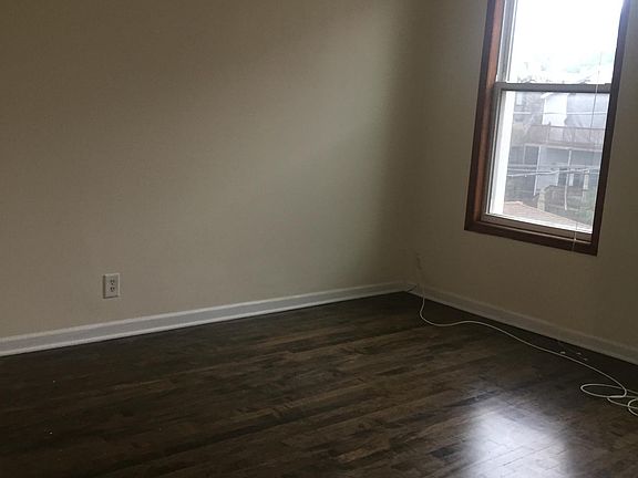 3rd image of 2638 N Talman Ave #2