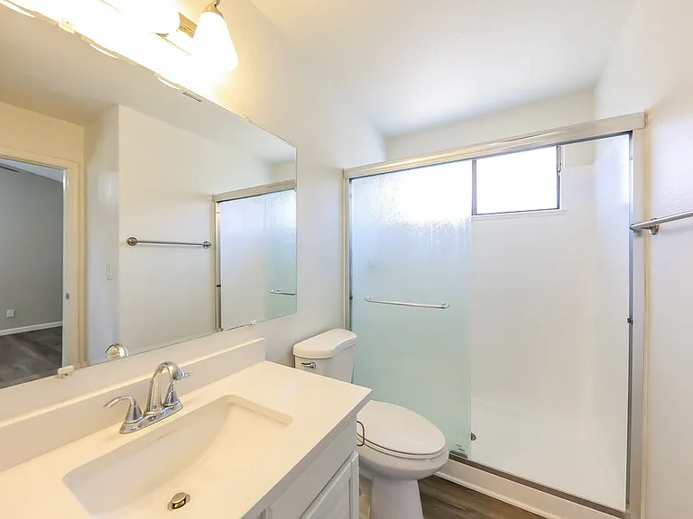 8938 N 64th Ln — Photo 12