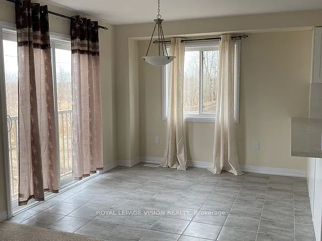 45 Carew Blvd — Photo 4