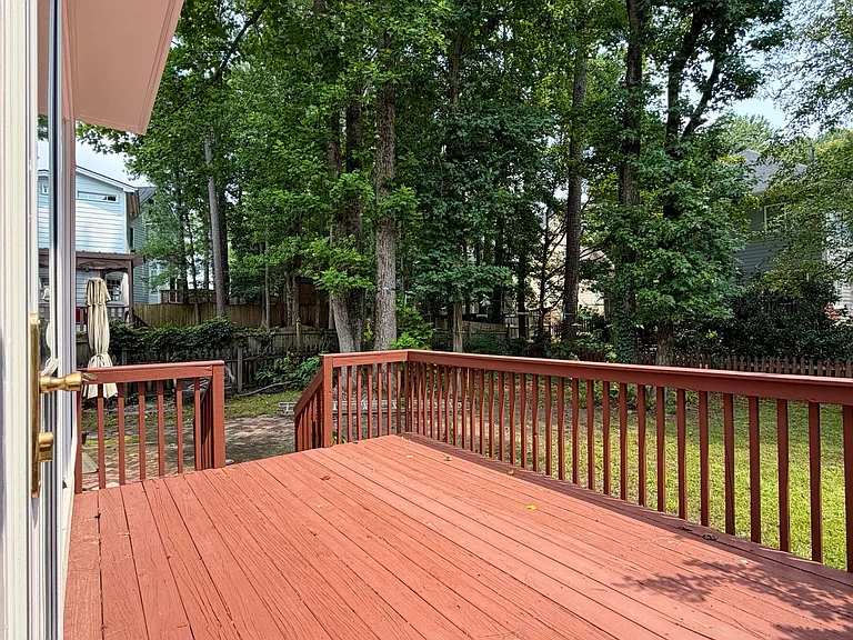 605 Scotts Ridge Trl — Photo 15