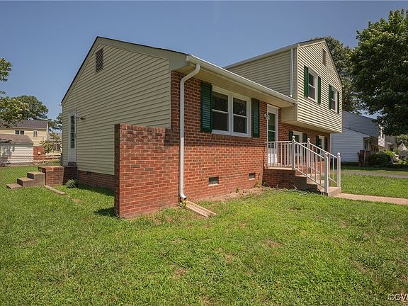 4th image of 2706 Terry Dr