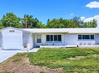 5325 Devries Dr, New Port Richey, FL 34652